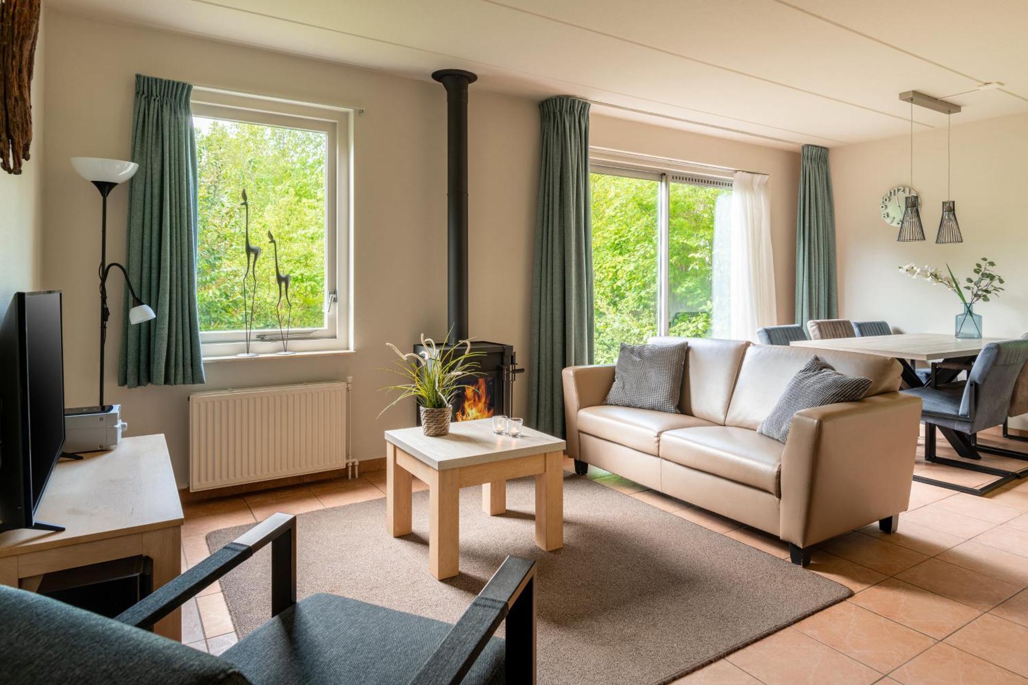 Summio Bungalowpark Het Drentse Wold Hoogersmilde Phòng bức ảnh