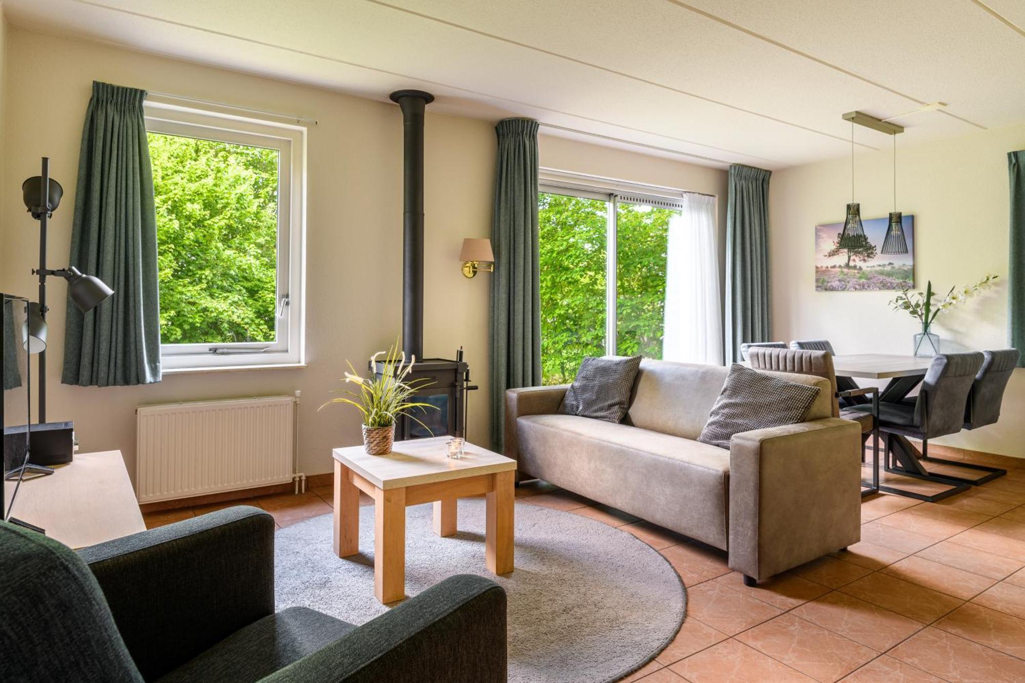 Summio Bungalowpark Het Drentse Wold Hoogersmilde Phòng bức ảnh